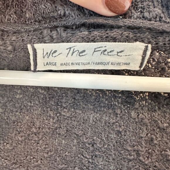 We The Free Grey Oversized Burnout Thermal V-Neck Distressed Top - Size L - EUC - Picture 3 of 5